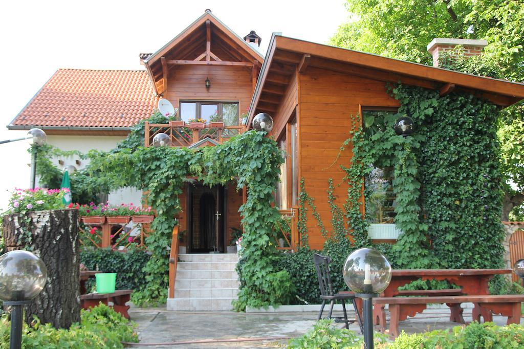 Orehite Guest House Самоков Екстер'єр фото